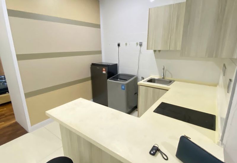 Paragon Suites @ CIQ