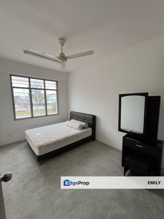 Bandar Tiram Seri Zamrub Flat 3 Bedrooms Partial Furnished Unit For Rent 🎏 🎏 , Johor, Ulu Tiram