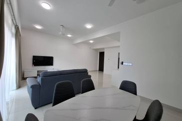 D'Suites , Akasia Horizon