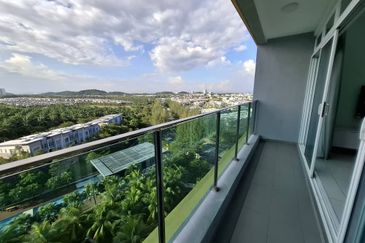 D'Suites , Akasia Horizon