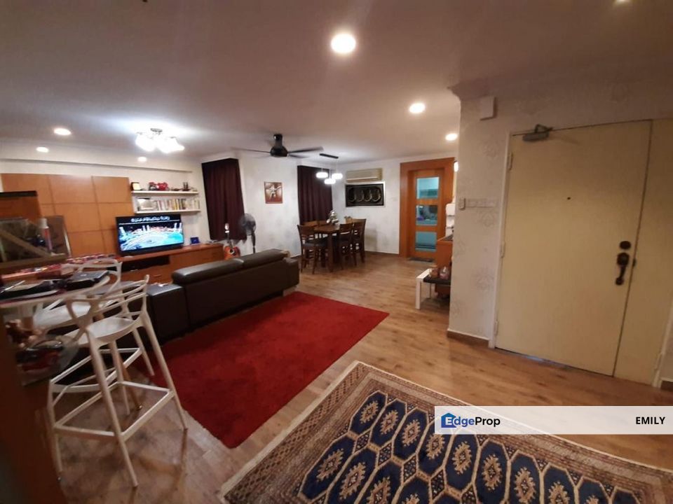 Datin Halimah Condo 3 Bedrooms Poolview Partial Furnished Unit For Rent 🎏 🎏 , Johor, Johor Bahru