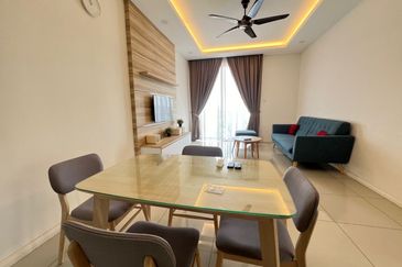 WaterEdge Residences