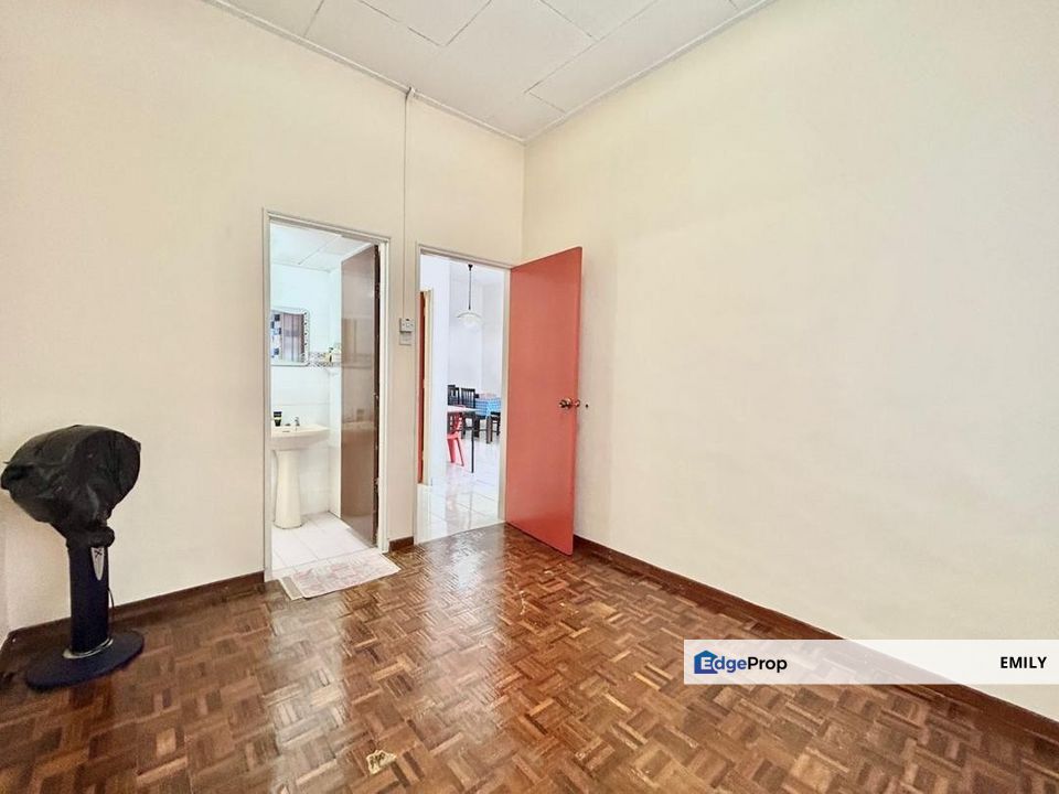 Taman Daya - Daya View 3 Bedrooms Apartment Lv 4 Full Loan Unit For Sale 😍, Johor, Johor Bahru