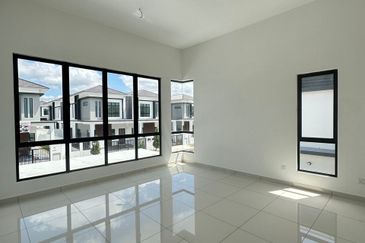 Austin Residence @Taman Mount Austin