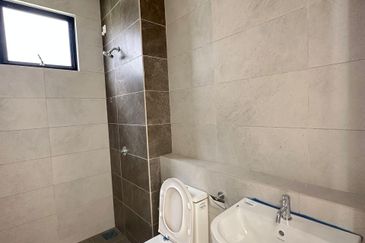 Austin Residence @Taman Mount Austin