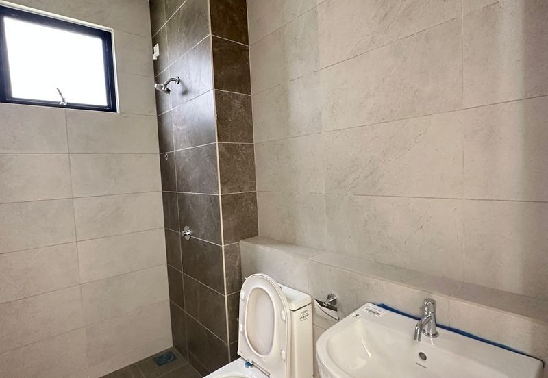 Austin Residence @Taman Mount Austin