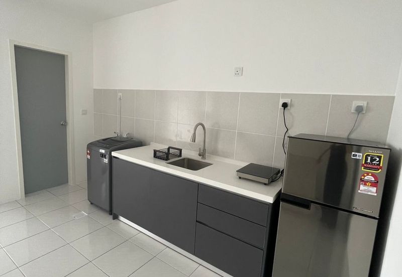 Seri Austin Luxury Apartment