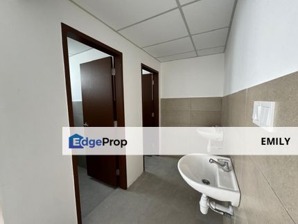 Mount Austin 3 Storey BRAND NEW Shoplot READY Move In Unit For Rent 🎏 🎏 🎏 , Johor, Johor Bahru
