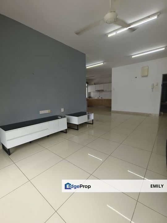 Pandan Residence 2 Partially near Fully Furnished BIG Size 3 Bedrooms For Rent 🎏 🎏 🎏 , Johor, Johor Bahru