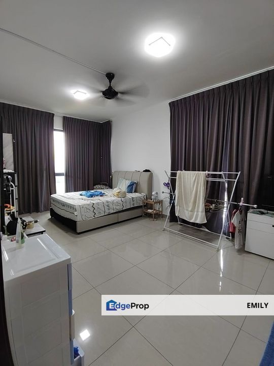 Taman Rinting Masai KSL Avery Park near Regency Hospital 3 Bedrooms Apartment Partial Furnished Unit For Sale 🔥 🔥 🔥 , Johor, Masai