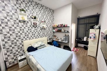 Austin Residence @Taman Mount Austin