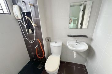 Austin Residence @Taman Mount Austin