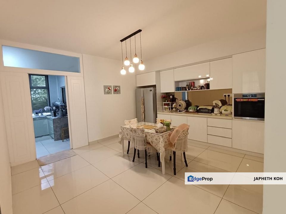 Mutiara Rini - 3 Storey Semi-D House For Sale, Johor, Skudai
