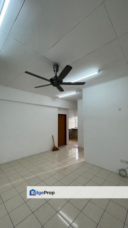 Well Kept Unit, 1 Parking Lot, Walk Up Apartment, Selangor, Bandar Kinrara Puchong