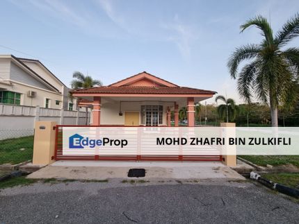 BANGLO TANAH LUAS TEPI TASIK,DARULAMAN PERDANA SUNGAI PETANI KEDAH, Kedah, Sungai Petani
