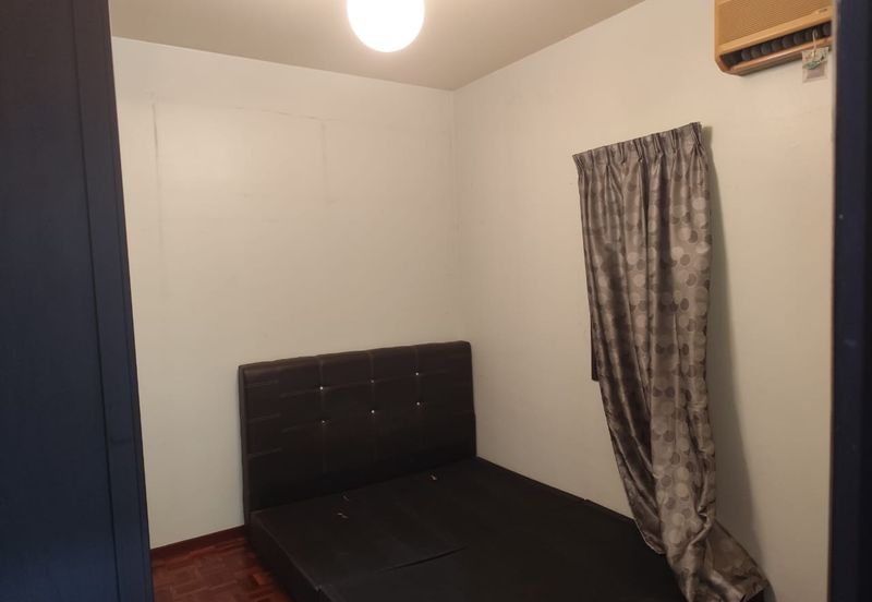 Endah Regal Condominium