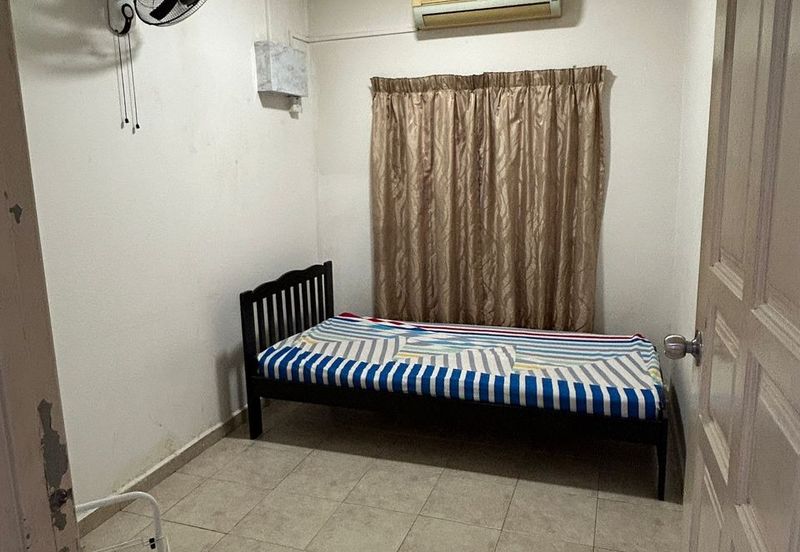 Endah Regal Condominium