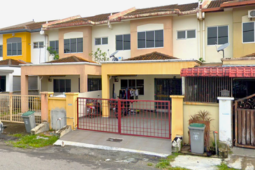 TAMAN MEDANG (MANTIN)