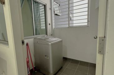 Savanna Executive Suites @ Southville City