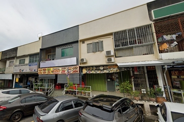 RENT @ Group Floor Shop Lot for Rent At Yulek Taman Cheras