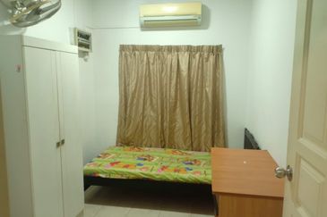 Endah Regal Condominium