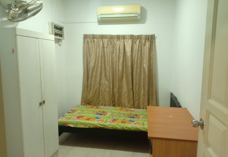 Endah Regal Condominium