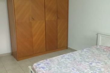 Endah Regal Condominium