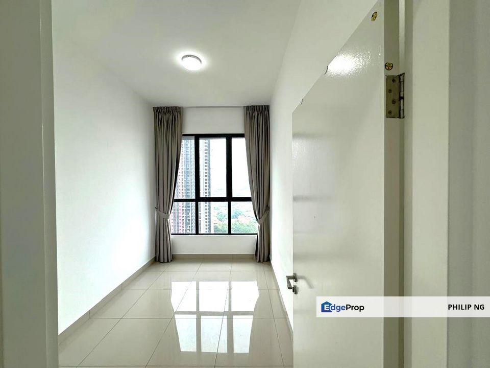 SALE  @ Hot Locations Area LaVile Residence 3 Rooms 5 Min To MRT Maluri Velocity Mall KL, Kuala Lumpur, Cheras