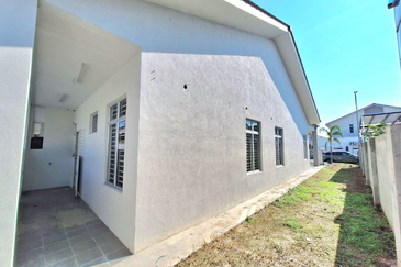 SALE @ BELOW MARKET FREEHOLD NEW Single Storey Horizon Livia Bandar Mahkota Banting