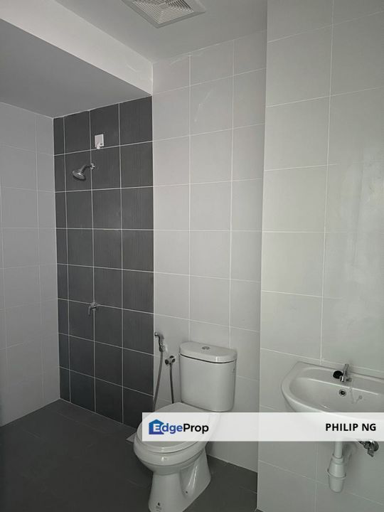 Freehold 2-Storey Terrace House at Taman Sempurna Damai, Semenyih Selangor For SALE, Selangor, Semenyih