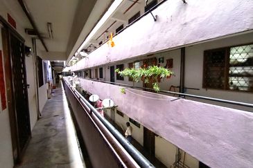 Taman Cahaya, Ampang