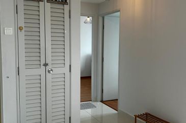 Kiara East Suite DEX