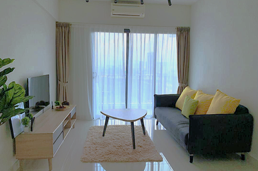 Kiara East Suite DEX