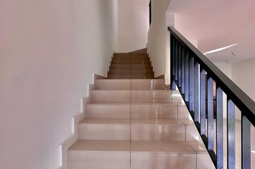 Keruing Residen (m3 Residence)