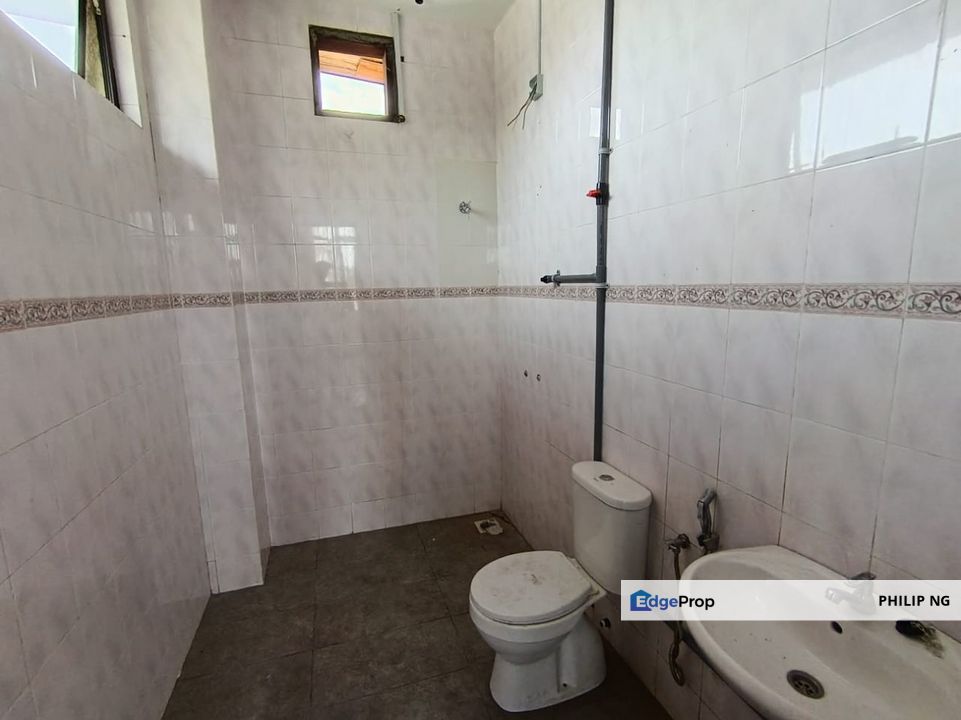 SALE @ Freehold 1.5 Storey Bungalow, Bandar Rinching Fasa 1, Semenyih Selangor, Selangor, Semenyih