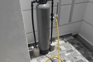 Jalan Suasana, Bandar Tun Hussein Onn