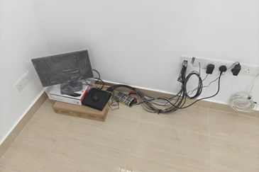 Jalan Suasana, Bandar Tun Hussein Onn