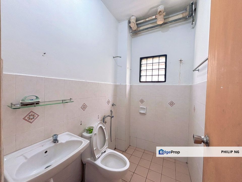 RENT @ 2-Storey Terrace House 4 Rooms @ Bandar Seri Putra, Bangi, Kajang, Selangor, Bangi