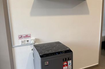 RENT @ Fully Furnished 2R1B Mossaz @ Empire City Damansara Perdana, KL