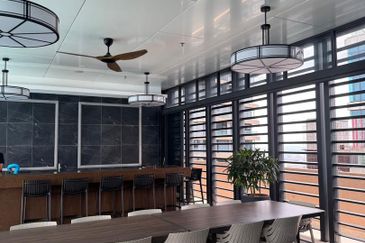 RENT @ Fully Furnished 2R1B Mossaz @ Empire City Damansara Perdana, KL