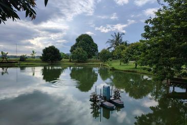 Bandar Country Homes