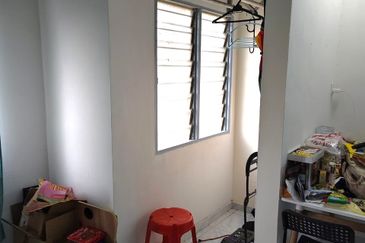 Laman Damai (Li Garden Apartment)