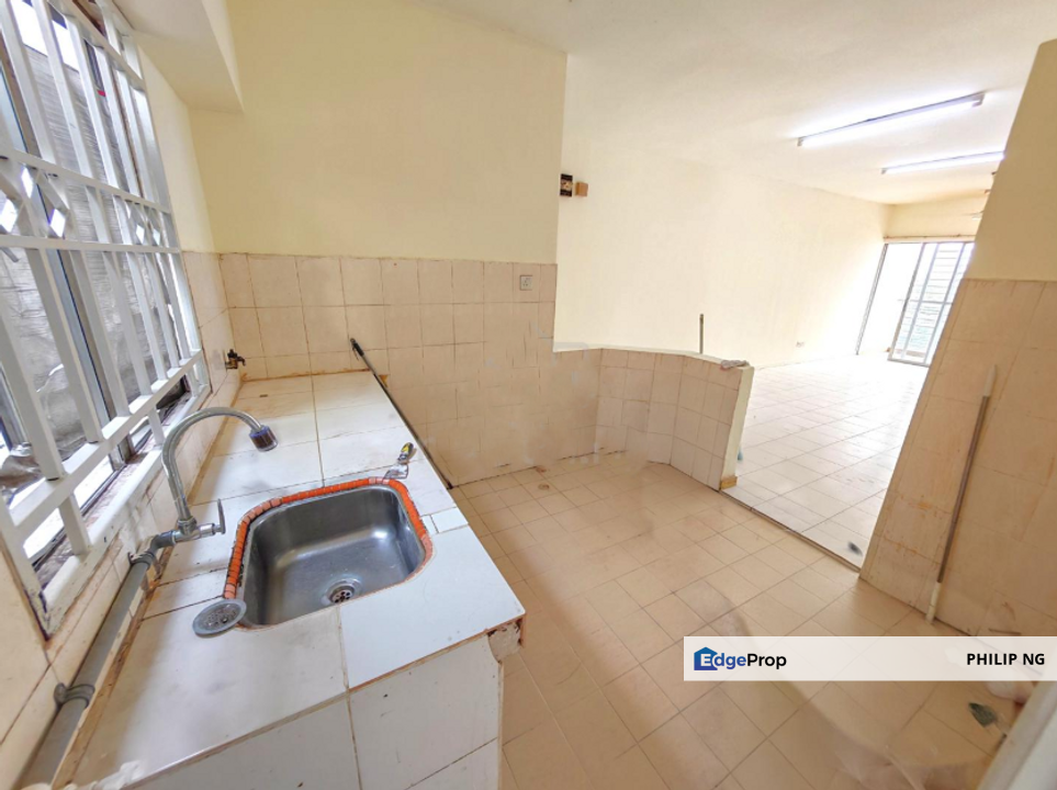 SALE @ Warisan CityView Condo Opposit Sunway Velocity, Walking To MRT, Kuala Lumpur, Cheras