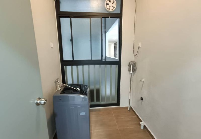 B11 Parkland Residence