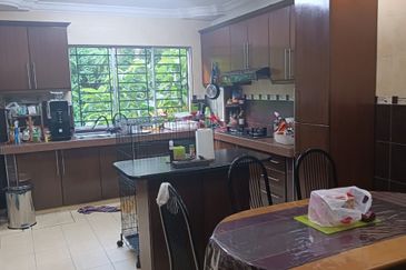 [SALE] 1.5-Storey Terraced House Taman Cuepacs @ Batu 7 Cheras