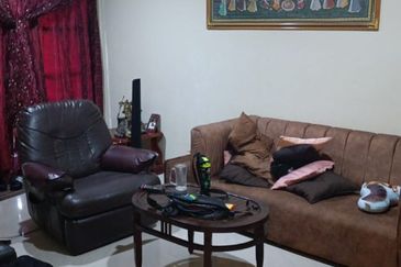 [SALE] 1.5-Storey Terraced House Taman Cuepacs @ Batu 7 Cheras