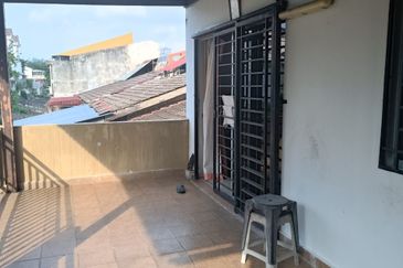 [SALE] 1.5-Storey Terraced House Taman Cuepacs @ Batu 7 Cheras