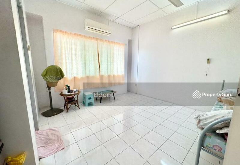 SALE @Double Storey 18x65, Taman Pinggiran Putra Equine Park , Seri Kembangan