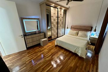 RENT @ LakeFields Reed 3 Story House Fully Furnished @ Sungai Besi , Tasik Damai KL