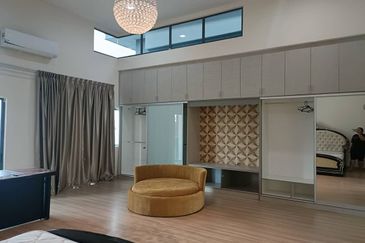 RENT @ Reflexion Pool Villa P/Furnish 3 Storey Puchong South 